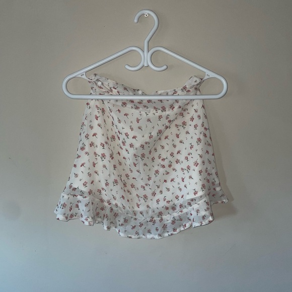 Flowy flower patterned white skirt - Picture 2 of 2